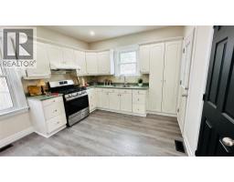 859 PIERRE AVENUE - 19