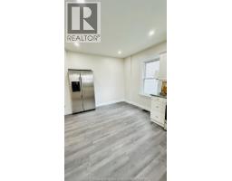 859 PIERRE AVENUE - 21