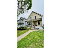 859 PIERRE AVENUE - 9