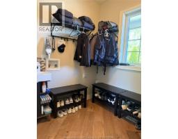 658 Talbot STREET East - 38