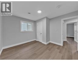 776 University Ave E - 18