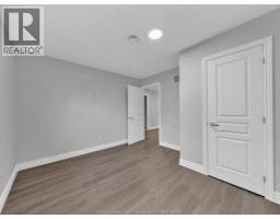 776 University Ave E - 19