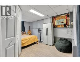 3850 ACORN - 17