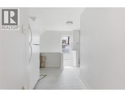 1021 WELLINGTON AVENUE - 6