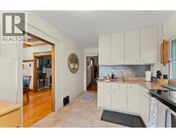 922 LAWRENCE ROAD - 16