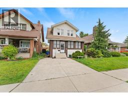 922 LAWRENCE ROAD - 4