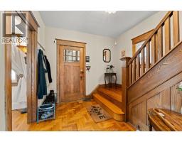 922 LAWRENCE ROAD - 7