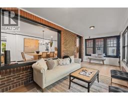 2163 VICTORIA - 15