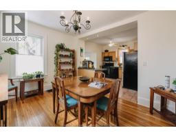 235 Oak AVENUE - 7