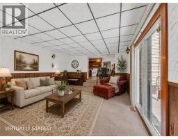 1221 ERIE - 11