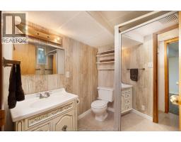 3668 MCKAY - 35