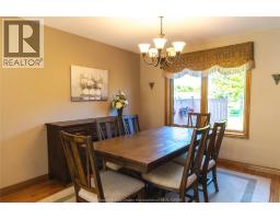 6335 AINSLIE AVENUE - 11