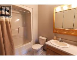 6335 AINSLIE AVENUE - 29