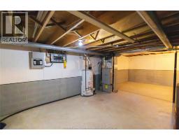 6335 AINSLIE AVENUE - 33