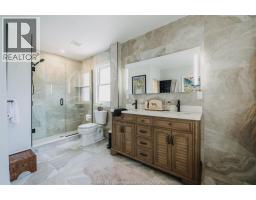 2263 Fraser AVENUE - 22