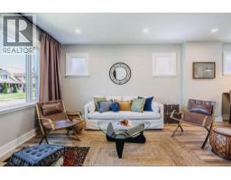 2263 Fraser AVENUE - 3