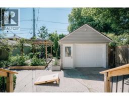2263 Fraser AVENUE - 31