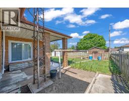 14 Roger STREET - 37