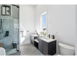 2041 SENECA STREET - 21