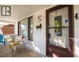 1032 FELIX AVENUE - 38