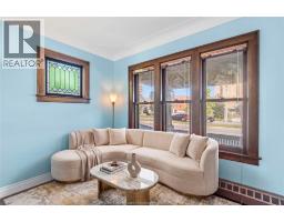 79 GILES BOULEVARD East - 3