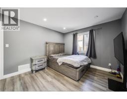 884 JOS JANISSE AVENUE - 21