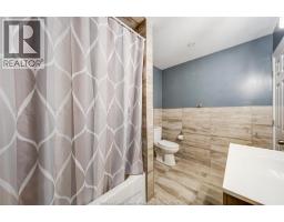 884 JOS JANISSE AVENUE - 26