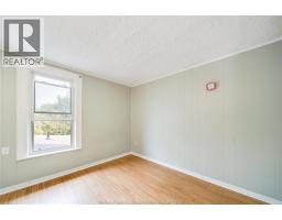 884 JOS JANISSE AVENUE - 27