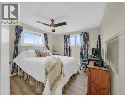 303 KING - 19