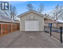 303 KING - 24