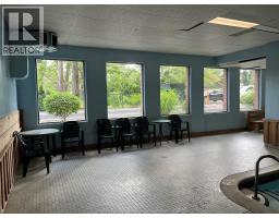 3936 WYANDOTTE STREET East UnitNo. 513 - 13