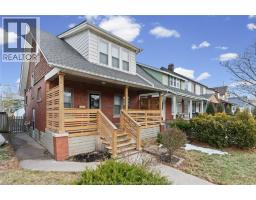 1578 DOUGALL AVENUE - 2