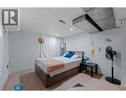 1578 DOUGALL AVENUE - 21