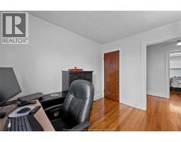 1578 DOUGALL AVENUE - 24