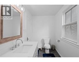 1578 DOUGALL AVENUE - 28
