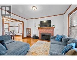 1578 DOUGALL AVENUE - 45