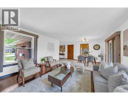 32 Alderton STREET - 6