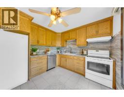 32 Alderton STREET - 9