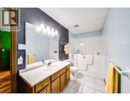 647 ALPENROSE COURT - 25