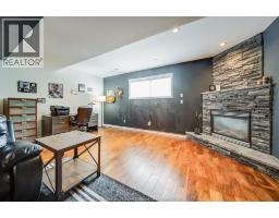 647 ALPENROSE COURT - 37