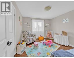 1049 HUNTINGTON BOULEVARD - 26