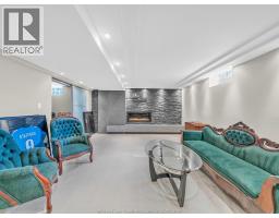 1049 HUNTINGTON BOULEVARD - 38