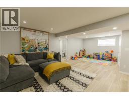 3170 VIOLA CRESCENT - 27