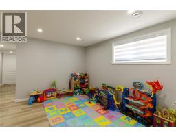 3170 VIOLA CRESCENT - 28