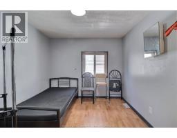 1920 UNIVERSITY AVENUE West - 17