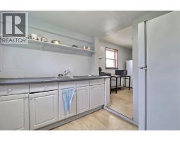 1920 UNIVERSITY AVENUE West - 9
