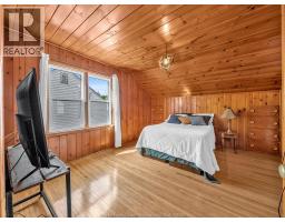 2283 Gladstone AVENUE - 36
