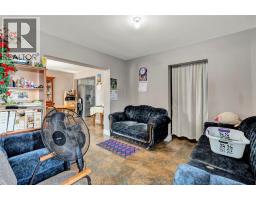 101 OAK STREET East - 4