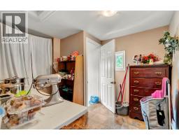 101 OAK STREET East - 8