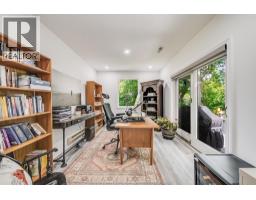 3073 CENTENNIAL - 16